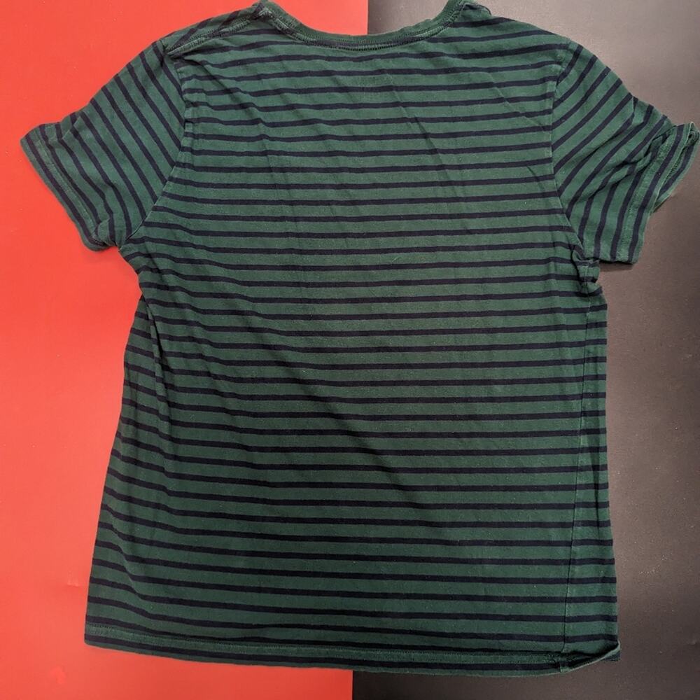 *Striped Nautica T-shirt, Medium